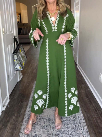 Placement Print V Neck Loose Dress